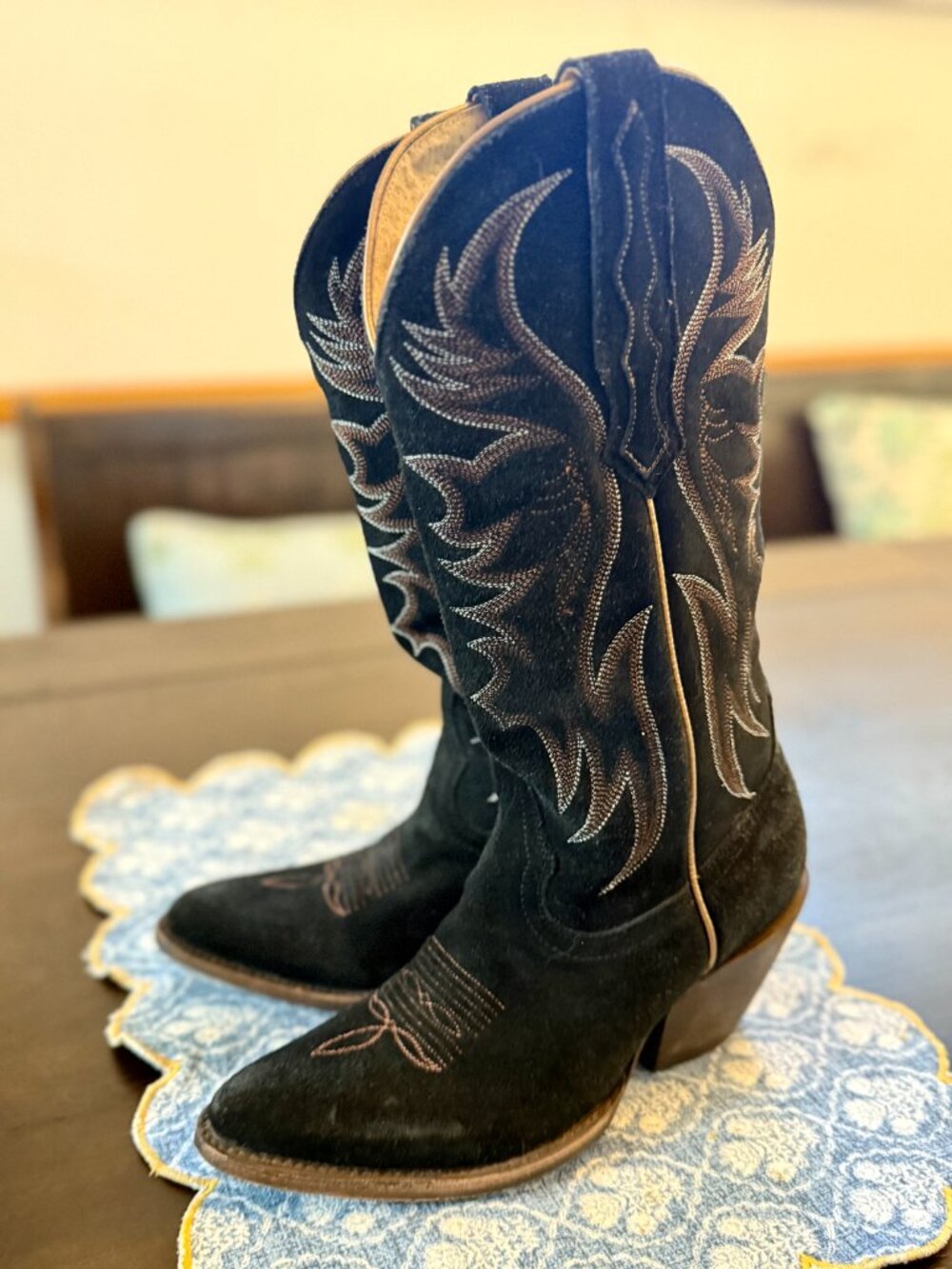 Idyllwind Women's Charmed Life Western Boots - Round Toe - Size 6-1/2 B